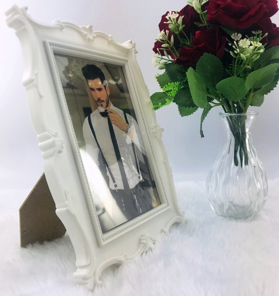 Porta Retrato Plástico Colonial - Branco