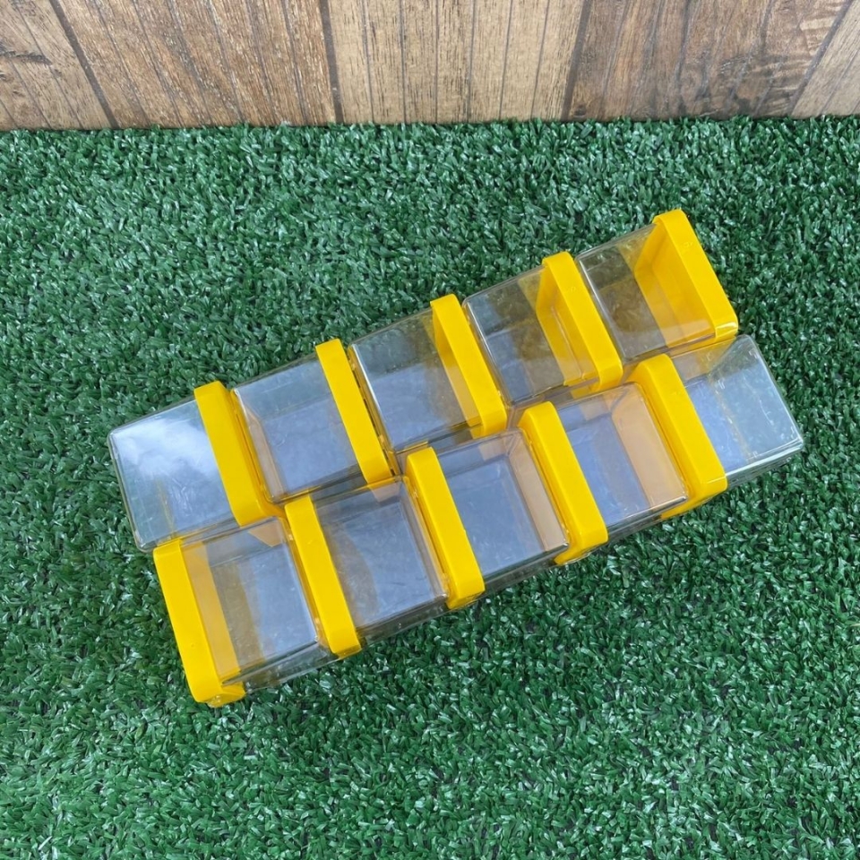 Caixa Acrílica 5x5cm - Tampa Amarela