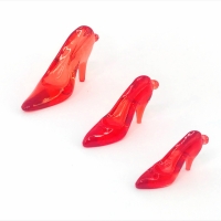 Sapato Acrlico Grande 64mm Pct 500g - Vermelho Cristal
